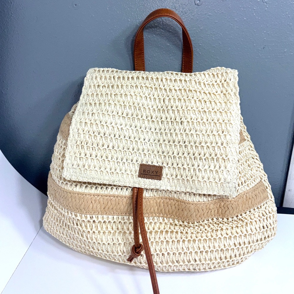Roxy Woven Straw Backpack Cream Tan Striped Boho Beach Bag Drawstring RN114199 - Picture 8 of 16